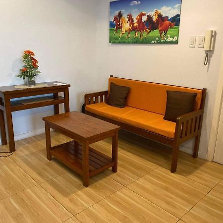 Azure C7 Balcony, Wifi, Near Mall Airport Manilla Buitenkant foto