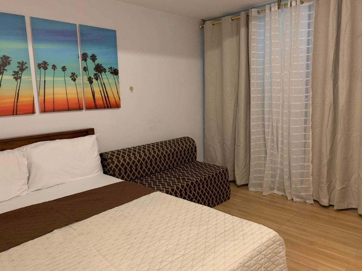 Azure C7 Balcony, Wifi, Near Mall Airport Manilla Buitenkant foto