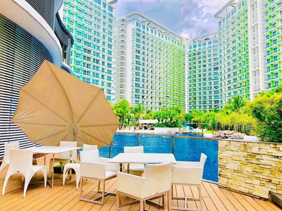 Azure C7 Balcony, Wifi, Near Mall Airport Manilla Buitenkant foto